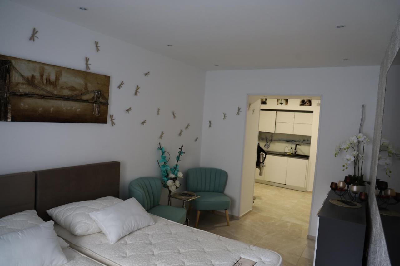 Love Nest Apartment ลูบลิยานา ภายนอก รูปภาพ